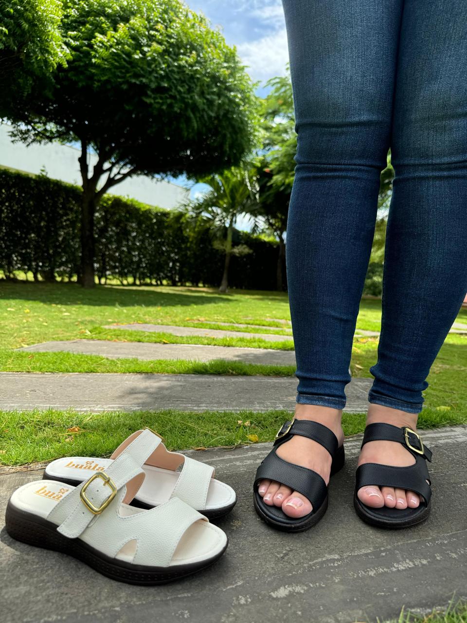 Sandalia Ortopédica Confort con Broche Ajustable